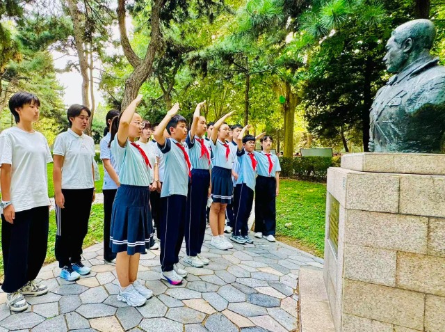 唐山學(xué)院微信圖片_20260918143407.jpg